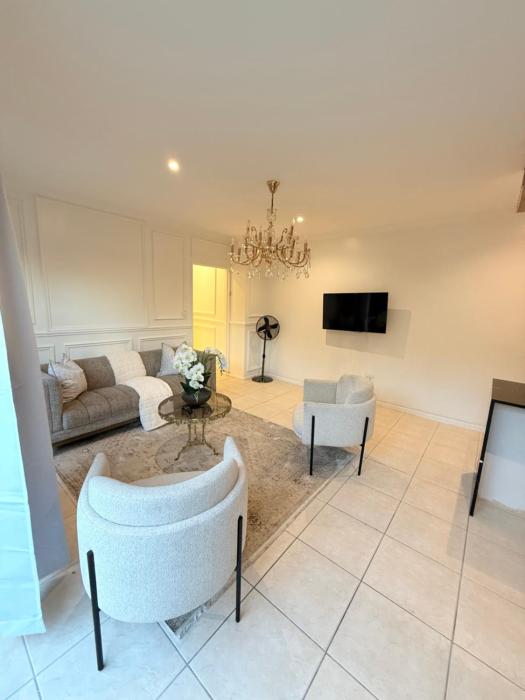 Three Bedroom Apartment