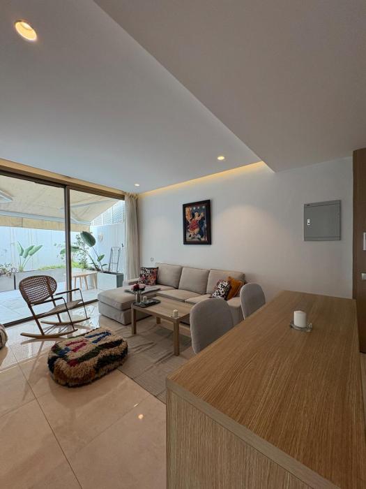 Chic One Bedromm Apartment - Large Terrace - Anfa District