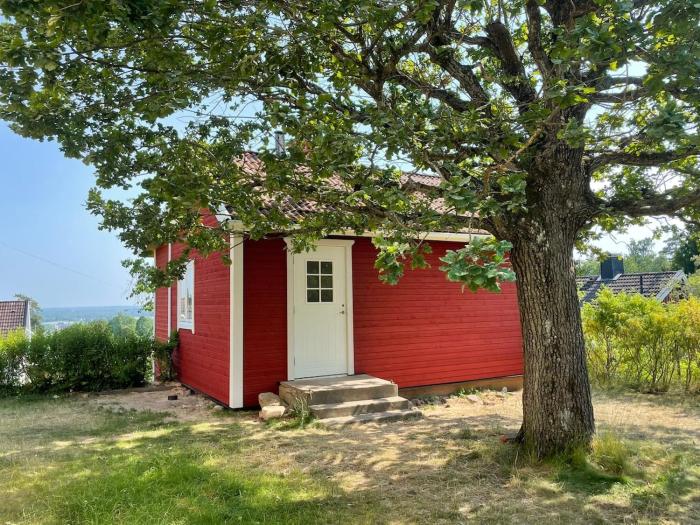 Charmig stuga utanför Norrköping