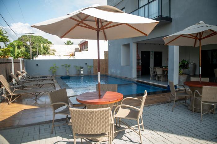 Apto a 100m da praia c 2 suites, Wi Fi e Piscina