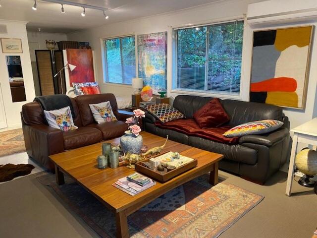 Dads Art Studio Artsy relaxed cosy country cabin