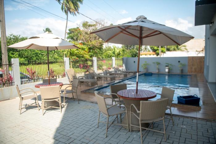 Apto com 2 Suítes, Piscina e Jogos a 100m da praia