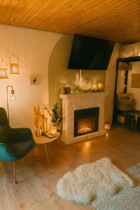 Apartment im Schwarzwald -Natur, Kamin & WLAN, Nähe Baiersbronn