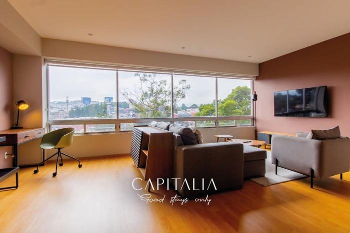 Capitalia Santa Fe Style & Comfort with Parking