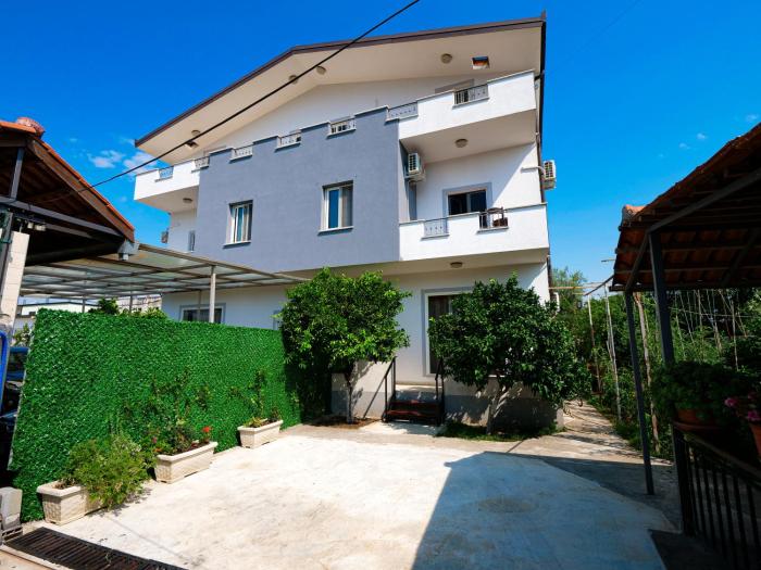 Daydream Villas