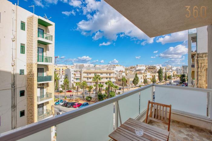 Live the Island Life,2BR in the Heart of Bugibba by 360 Estates