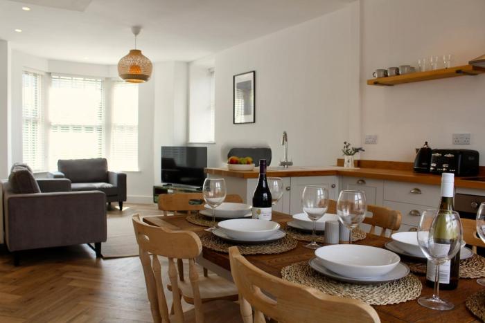 1 Thornbarrow - Spacious Townhouse in Windermere The Lake District