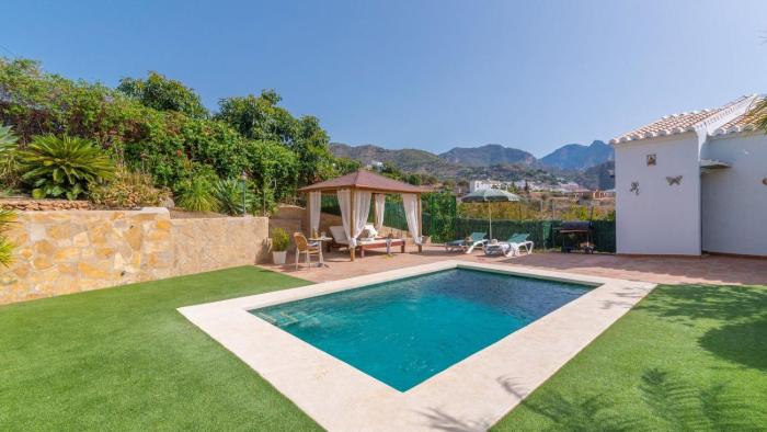 Cortijo Albaricoque Frigiliana by Ruralidays