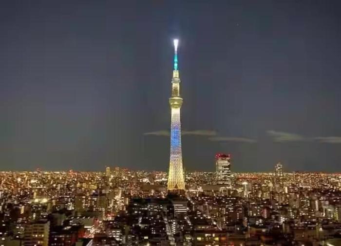 駅徒歩1分x成田空港から直通駅x羽田空港から直通駅 THE東京和風旅館 86インチ映画TV室 近スカイツリー 浅草上野銀座 高速光WiFi 長期割引 東京和屋曳舟