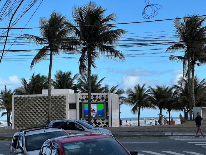 Pé na areia em Nova Mirim com Wi-Fi e conforto!