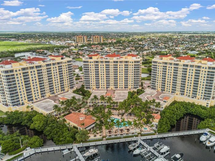 DiveFun & Gulf Vibes at Luxe Retreat - Condo High Tide Hangout - Roelens