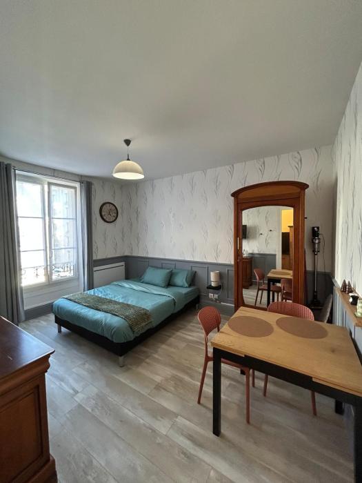 Studio à 2 pas des thermes