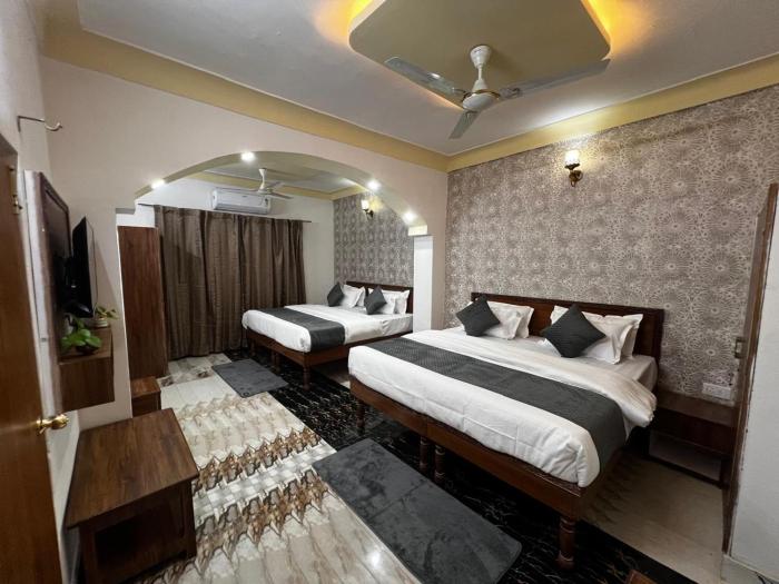 The Vasu Villa Stay 24 , A city Centre HomeStay