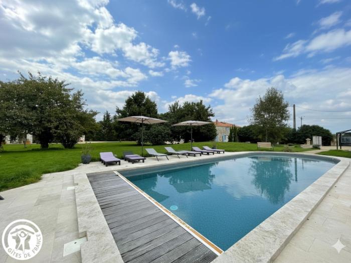Gîte Vendée avec Spa et Terrasse - FR-1-426-592