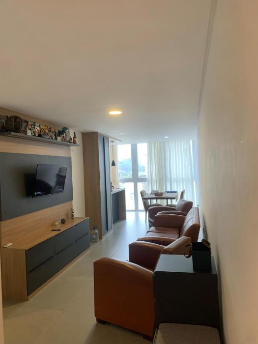 Apartmento a 450m da Vila Germânica - 2 suites