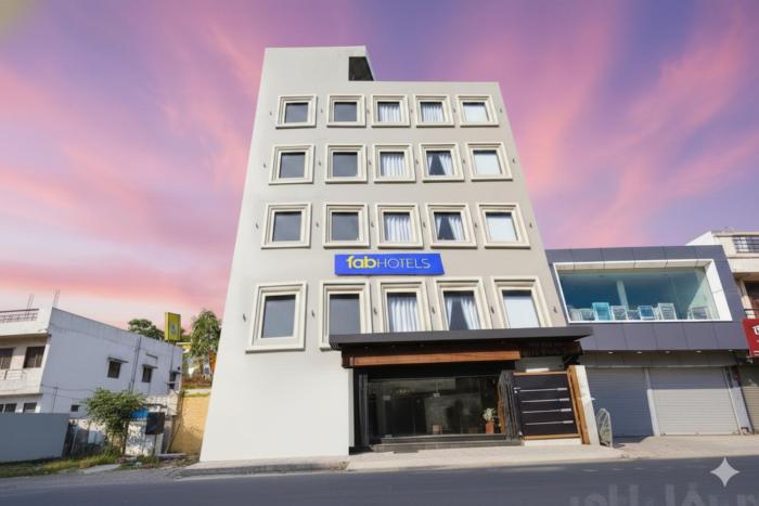 FabHotel Punjab Pride - Near Golden temple