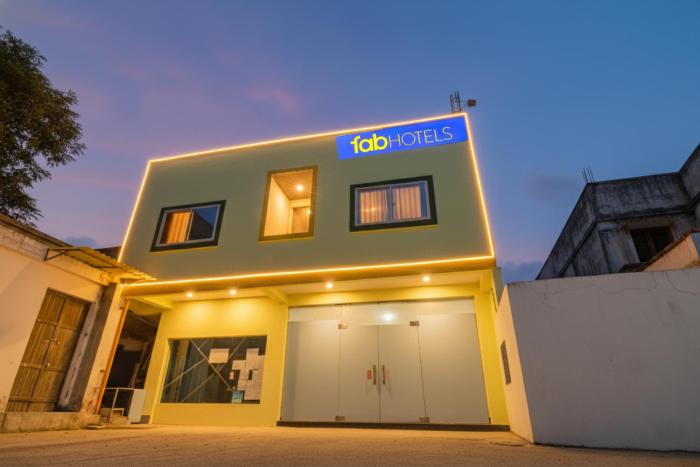 FabHotel Somnath