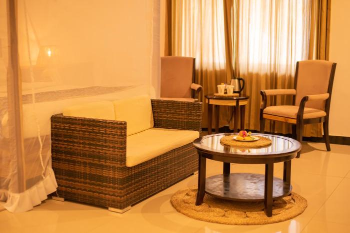 Blue Waters by Serendib