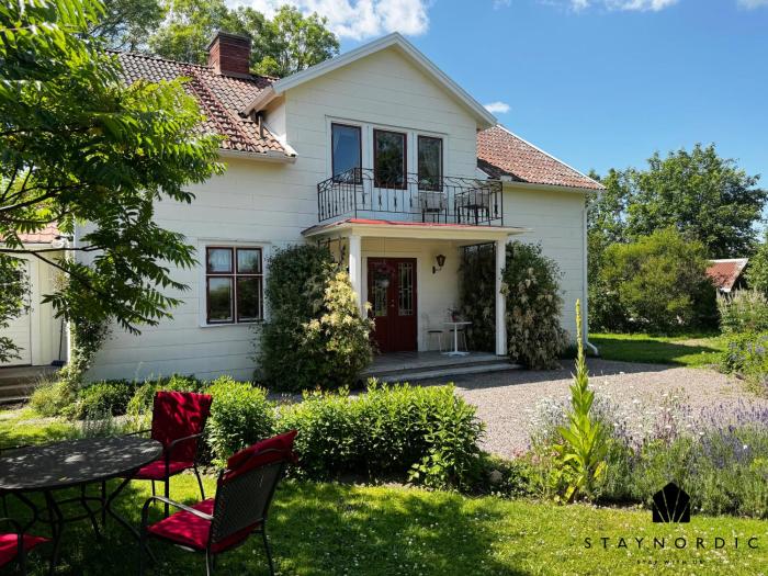Charming and spacious villa near Lidköping