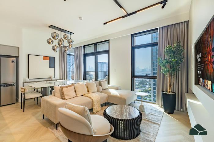 Luxurious 2BR with Sea and Burj View by BMS