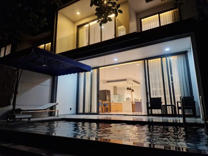 BRG Golf Villa DaNang - Luxury 3BR Private Pool with Full Amenities