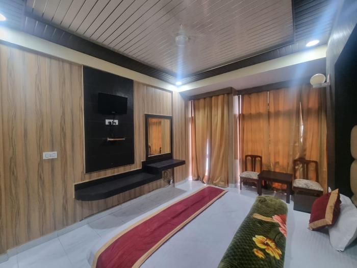 Hotel Krishna palace