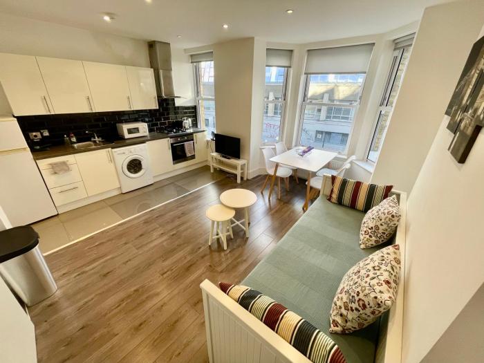 Cosy 2-Bed Flat Central London Zone 1