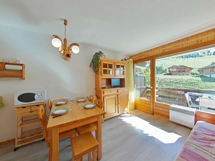 Appt cozy 5 pers, 300m pistes, parking, animaux admis - FR-1-241-164