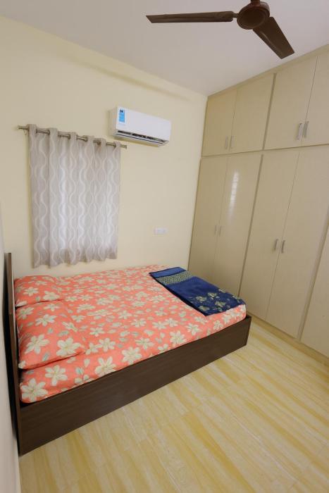 Bhakti Bliss Homestay - New Luxury 2bhk apartment in Tirupati with Kitchen and car parking