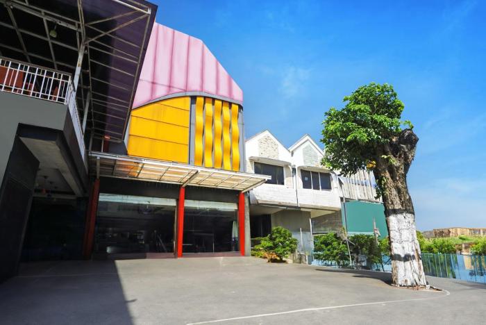 Townhouse Oak Malang near ITN Malang formerly Fariz Hotel Singosari