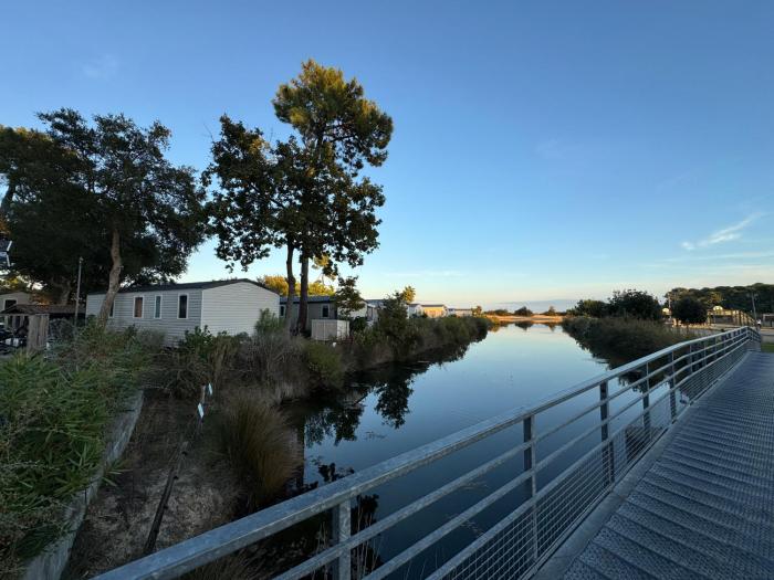 Bungalow du bonheur, Camping les viviers