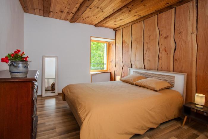 Domaine Jurassic Farm