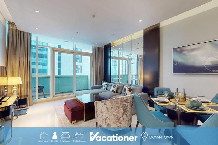 Vacationer Holiday Homes l Stylish 1 Bedroom l Downtown Dubai l Pool, Gym Access