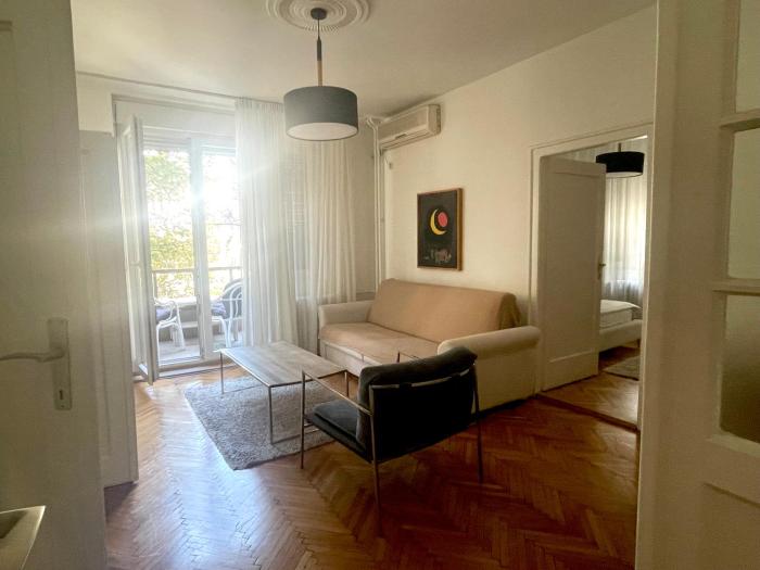 Two Bedroom Apartment with Terace and Parking