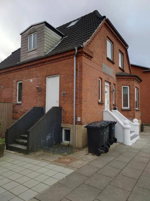 Lejlighed med højt til loftet