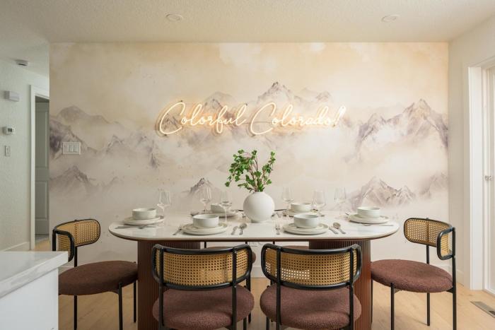 Sleeps 16 Hot Tub Arcade Movie Theater Pool Table