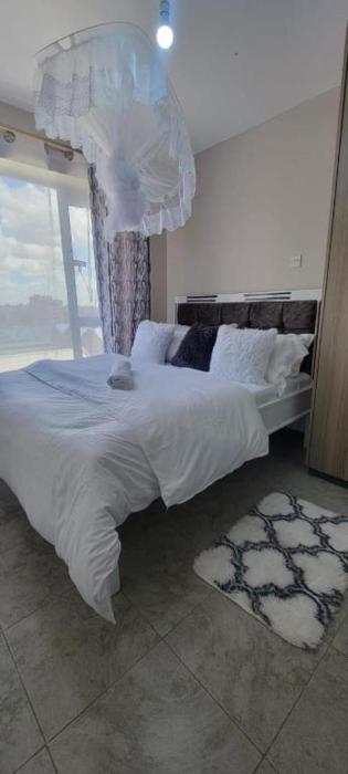 GRAMMY HOMES near airport