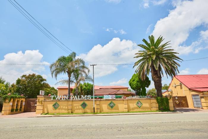 Twin Palms Guest House