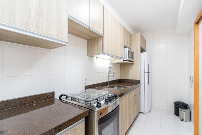 Apto com Vaga e 2 Quartos no Agua Verde - MAG0155