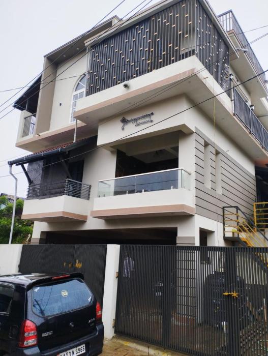 Shriyaamvitha Homestays