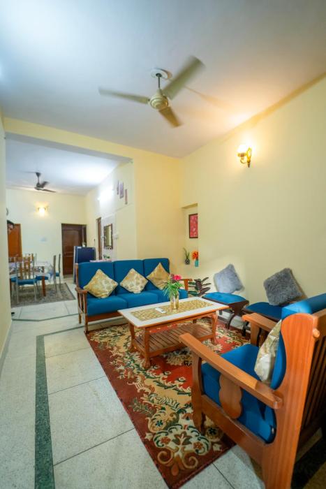 Modern2BHK Home in Mansarovar with high wifi