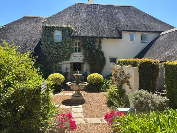 In the Vine Country Manor Guesthouse