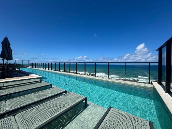 Paraiso próximo o mar Itapuã em Salvador