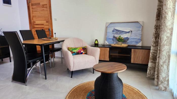 Pearl side residence flic en flac