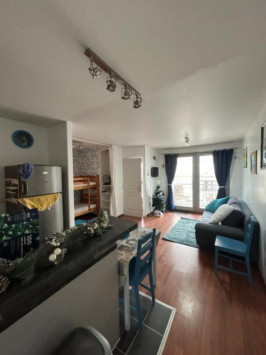 38 m2 apartment, 50 m from beach, balcony