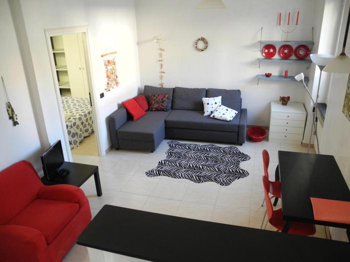 Bilocale luminoso in centro a due passi dal mare