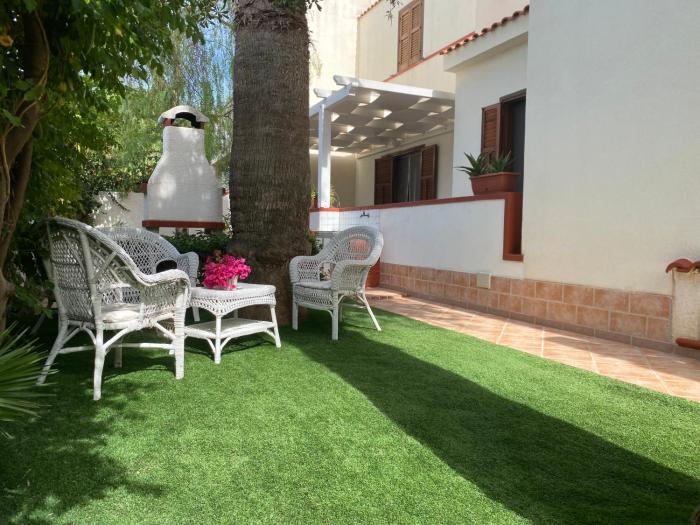 Villa Glicine a pochi passi dal mare e dal centro