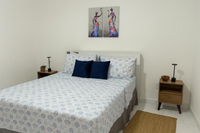 4 Min Walk to Copacabana Beach! 1BR Above Historic Roxy Theater