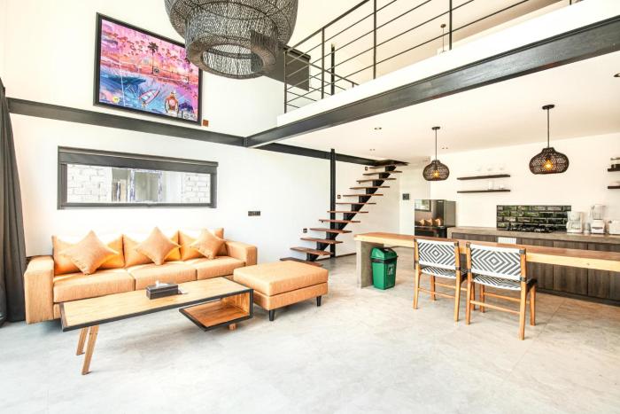Contemporary Duplex 200m to Canggu Beachfront