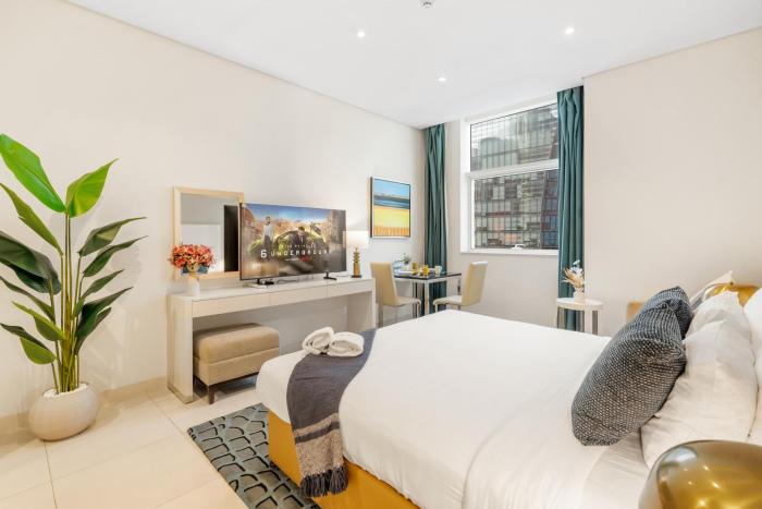 DAMAC Maison Cour Jardin - Pool & Gym - Free Parking